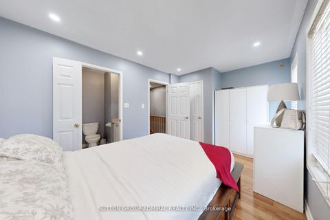 Photo 30 at 50 Jim Baird Mews, CFB, Toronto