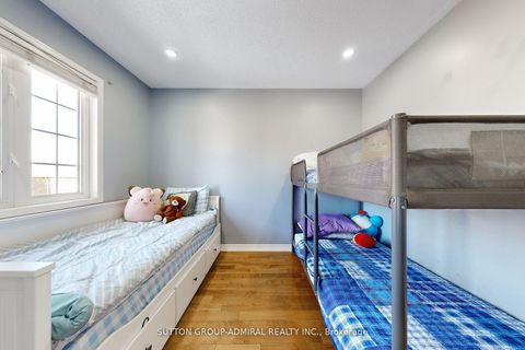 Photo 37 at 50 Jim Baird Mews, CFB, Toronto