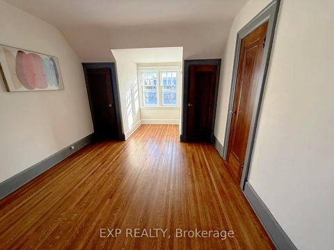 Photo 5 at 376 King Street E, O'Neill, Oshawa