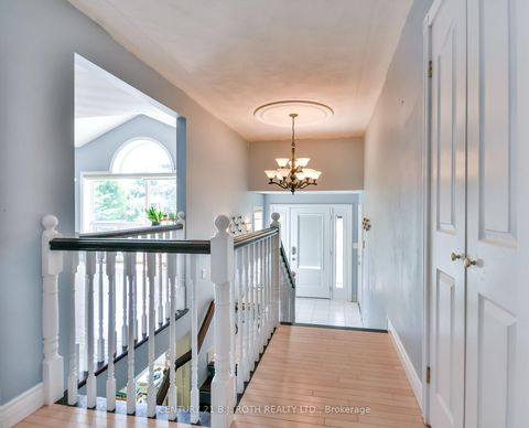 Photo 16 at 55 Bloxham Place, Bayshore, Barrie