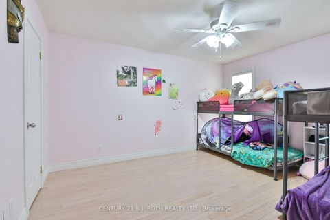 Photo 17 at 55 Bloxham Place, Bayshore, Barrie