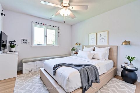 Photo 23 at 55 Bloxham Place, Bayshore, Barrie