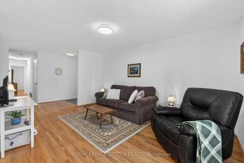 Photo 3 at 54 Camberley Court, Malvern, Toronto