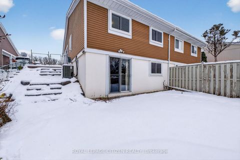 Photo 18 at 54 Camberley Court, Malvern, Toronto