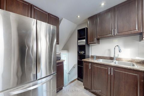 Photo 14 at 17 Medway Crescent, Bendale, Toronto