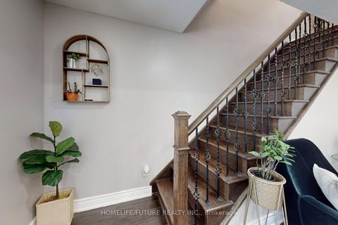 Photo 17 at 17 Medway Crescent, Bendale, Toronto