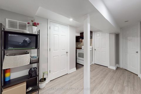 Photo 38 at 17 Medway Crescent, Bendale, Toronto