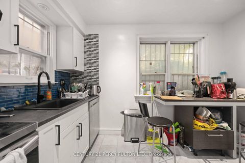 Photo 5 at 1344 Davenport Road, Davenport, Toronto