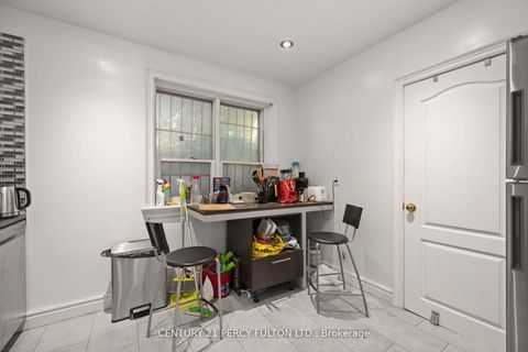 Photo 8 at 1344 Davenport Road, Davenport, Toronto