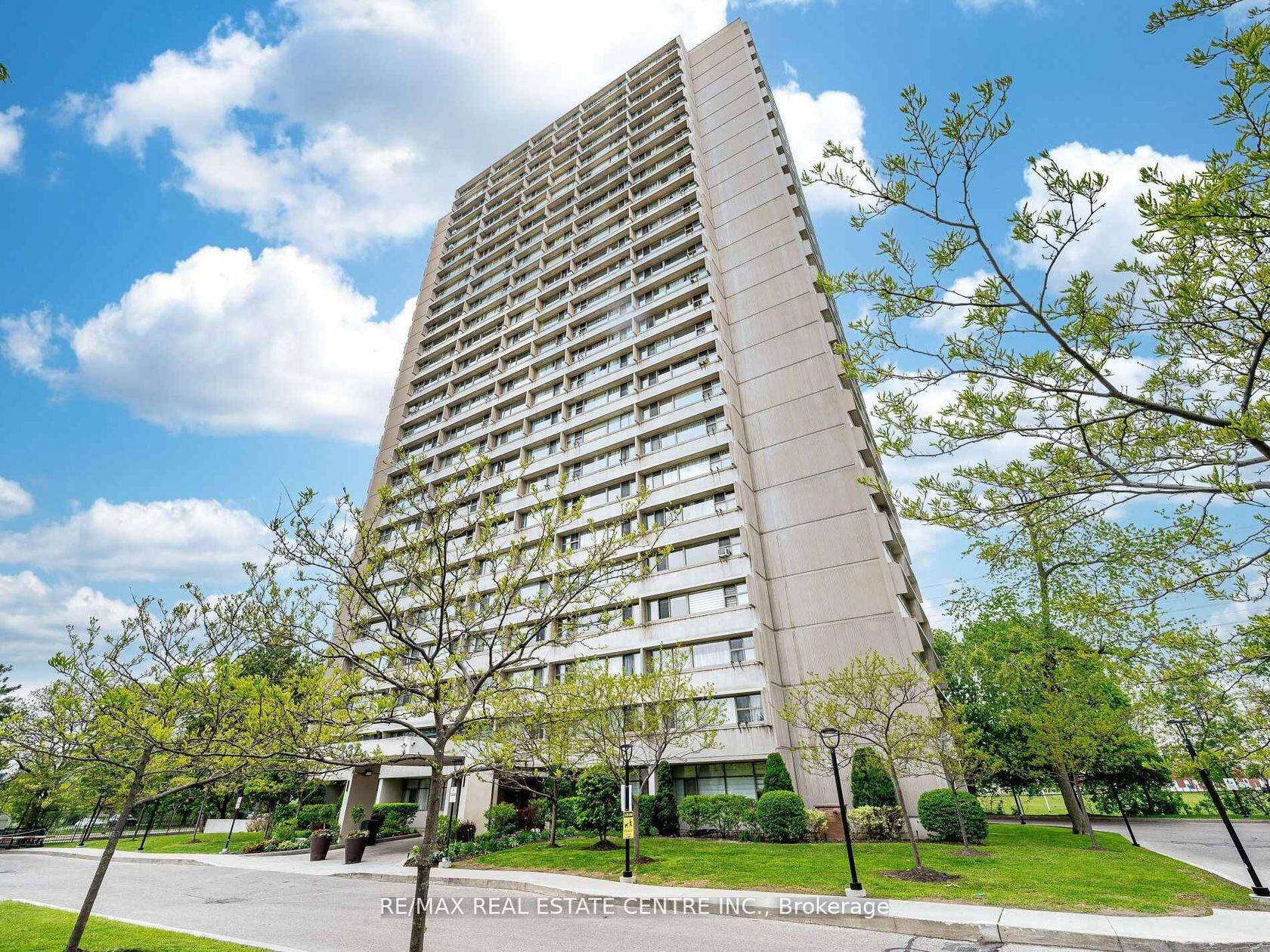 1806 - 735 Don Mills Road, Flemingdon Park, Toronto 