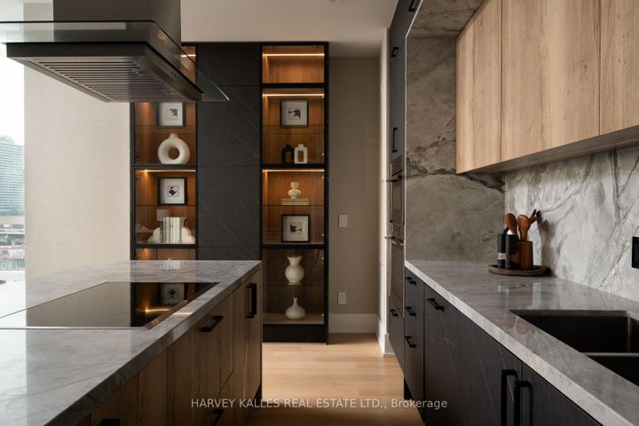 Photo 15 at 926 - 55 Merchants' Wharf, Waterfront Communities C8, Toronto