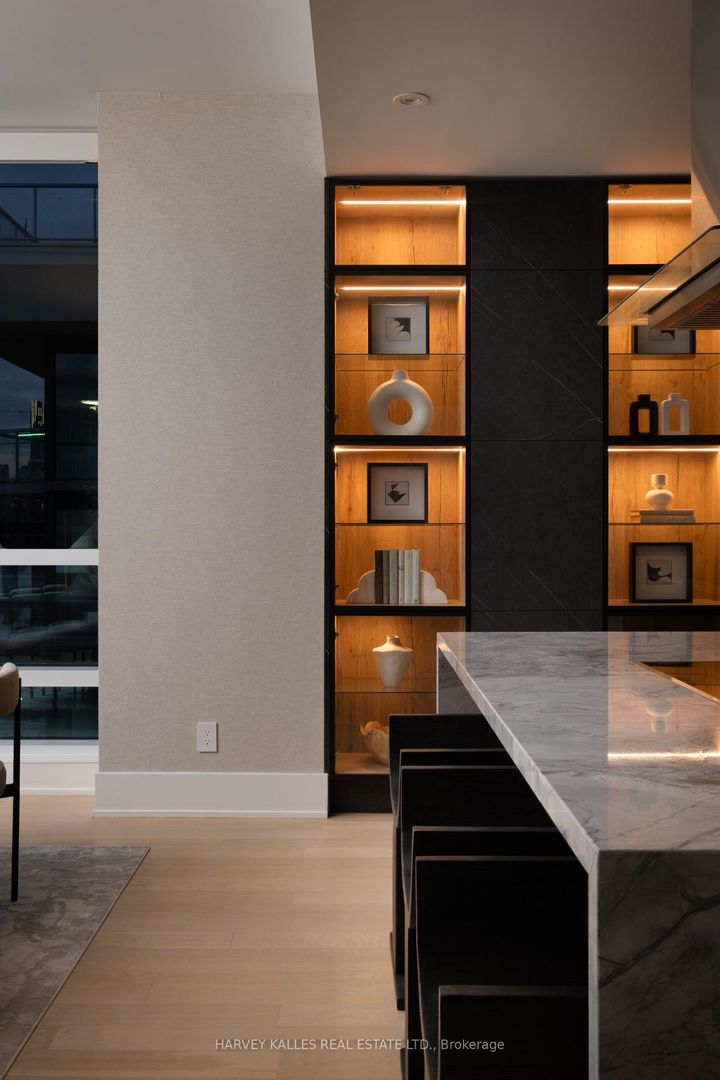 Photo 20 at 926 - 55 Merchants' Wharf, Waterfront Communities C8, Toronto