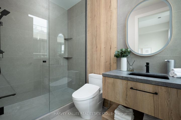 Photo 37 at 926 - 55 Merchants' Wharf, Waterfront Communities C8, Toronto