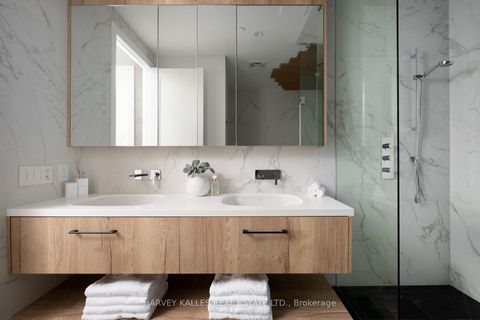 Photo 30 at 926 - 55 Merchants' Wharf, Waterfront Communities C8, Toronto