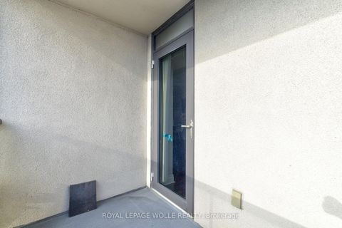 Photo 9 at 2123 - 500 Doris Avenue, Willowdale East, Toronto