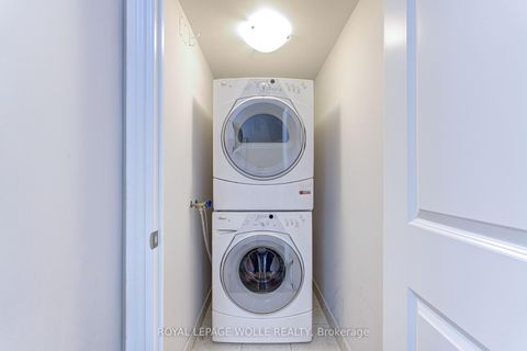 Photo 14 at 2123 - 500 Doris Avenue, Willowdale East, Toronto