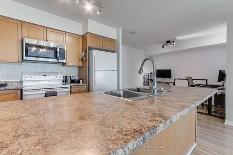 Photo 14 at 3615 - 30 Grand Trunk Crescent, Waterfront Communities C1, Toronto