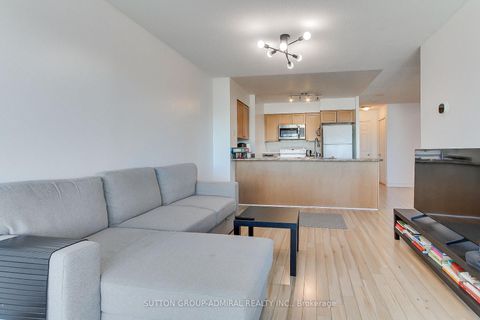 Photo 19 at 3615 - 30 Grand Trunk Crescent, Waterfront Communities C1, Toronto