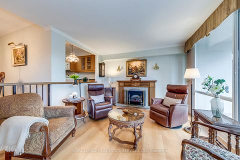 Photo 10 at 405 - 240 Scarlett Road, Smythe, Toronto