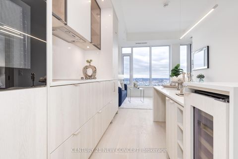 Photo 6 at 5410 - 11 Yorkville Avenue, Annex, Toronto