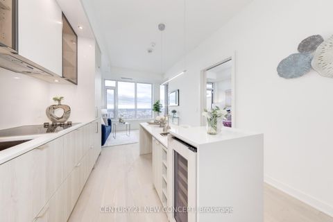 Photo 8 at 5410 - 11 Yorkville Avenue, Annex, Toronto