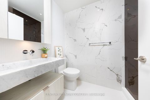 Photo 19 at 5410 - 11 Yorkville Avenue, Annex, Toronto