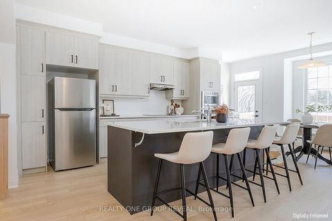 Photo 11 at 3312 Marchington Square, Rural Pickering, Pickering