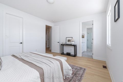 Photo 16 at 3312 Marchington Square, Rural Pickering, Pickering