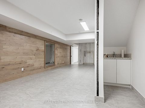 Photo 30 at 964A The Queensway, Queensway, Toronto