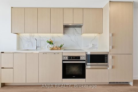 Photo 10 at 4108 - 1 Concord Cityplace Way, Waterfront Communities C1, Toronto