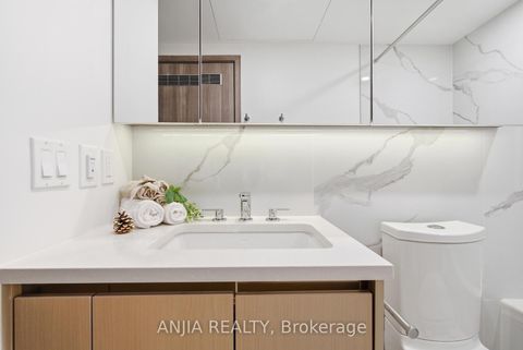 Photo 19 at 4108 - 1 Concord Cityplace Way, Waterfront Communities C1, Toronto