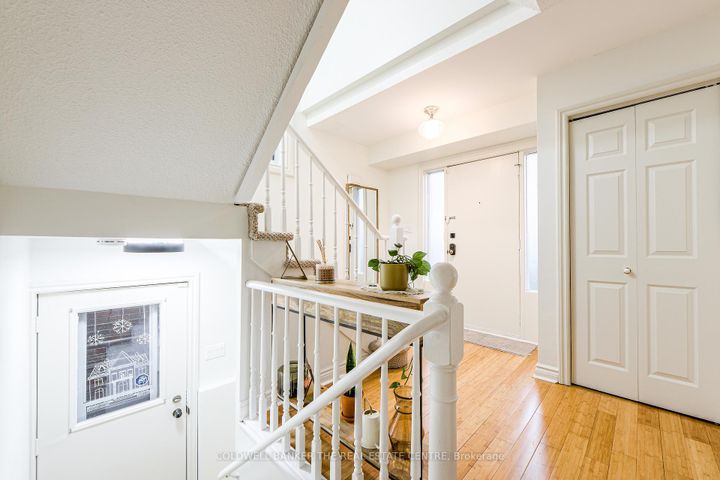 Photo 2 at 6 - 45 Birchmount Road S, Cliffside, Toronto