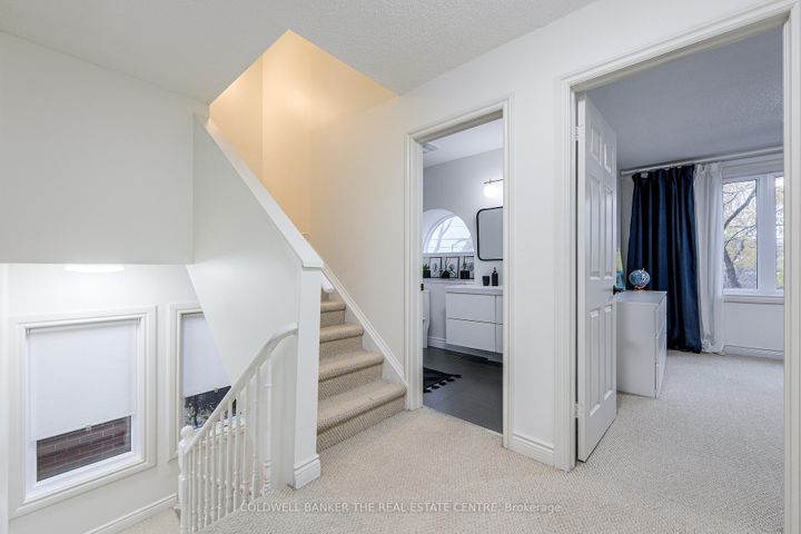 Photo 18 at 6 - 45 Birchmount Road S, Cliffside, Toronto