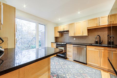 Photo 13 at 6 - 45 Birchmount Road S, Cliffside, Toronto