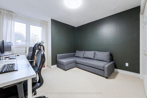 Photo 23 at 6 - 45 Birchmount Road S, Cliffside, Toronto
