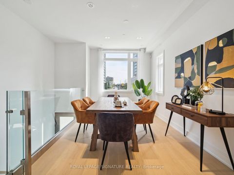 Photo 2 at 1 Flax Field Lane, Willowdale West, Toronto