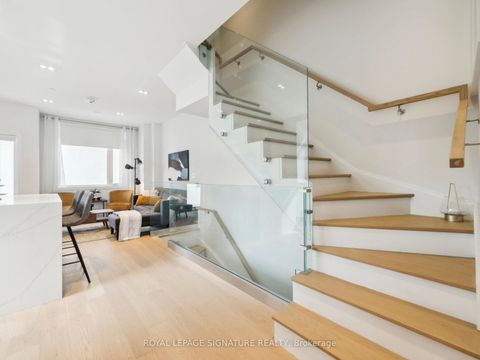 Photo 4 at 1 Flax Field Lane, Willowdale West, Toronto