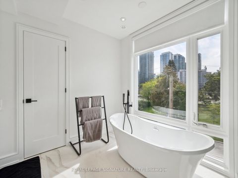 Photo 29 at 1 Flax Field Lane, Willowdale West, Toronto