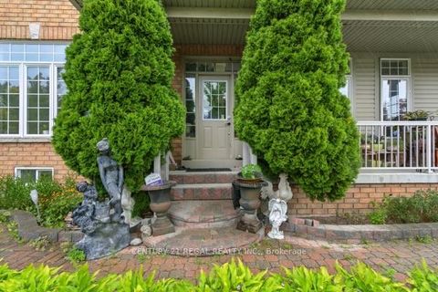 Photo 2 at 3 Osprey Court, Rouge E11, Toronto