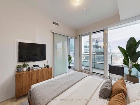 Photo 7 at 1202 - 70 Princess Street, Moss Park, Toronto