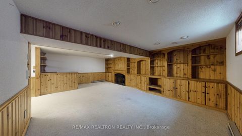 Photo 24 at 8 Blue Grass Drive, Aurora Estates, Aurora