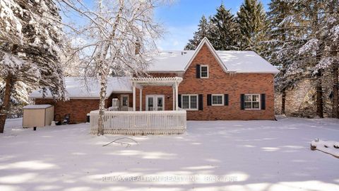 Photo 31 at 8 Blue Grass Drive, Aurora Estates, Aurora