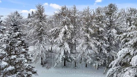 Photo 41 at 8 Blue Grass Drive, Aurora Estates, Aurora