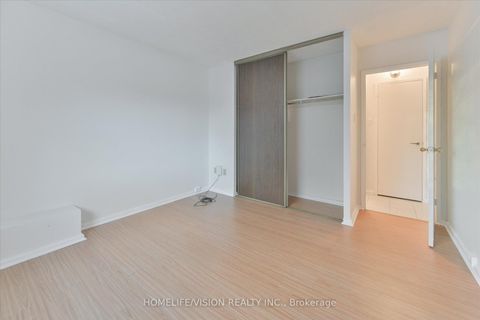 Photo 14 at 202 - 100 Leeward Glenway, Flemingdon Park, Toronto