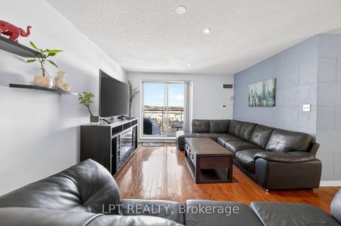 Photo 12 at PH06 - 51 Baffin Court, Langstaff, Richmond Hill