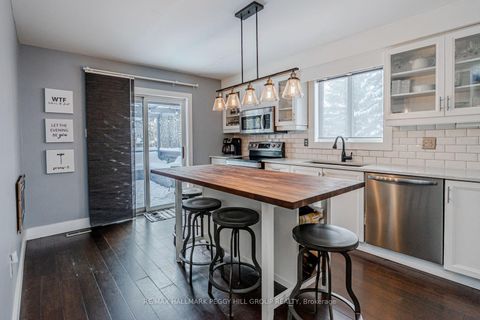 Photo 4 at 63 Mapleton Avenue, Holly, Barrie