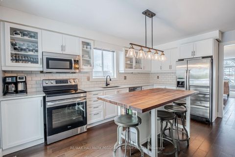 Photo 5 at 63 Mapleton Avenue, Holly, Barrie