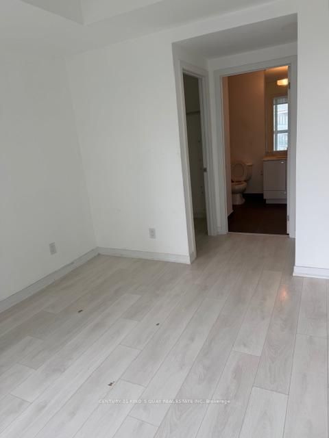 Photo 7 at 809 - 51 East Liberty Street, Niagara, Toronto