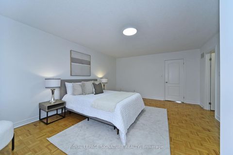 Photo 20 at 257 Deepsprings Crescent, Vellore Village, Vaughan