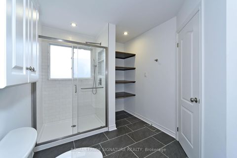 Photo 23 at 257 Deepsprings Crescent, Vellore Village, Vaughan